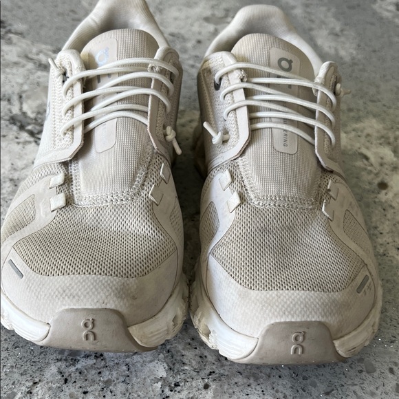 On Running Men's Cream Athletic Shoes - Picture 3 of 7